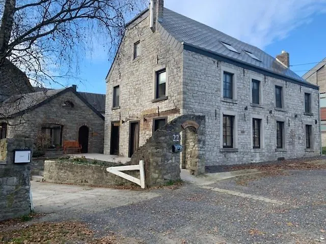 Les Myosotis Bed & Breakfast