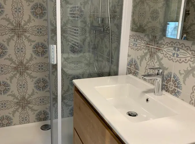 Les Myosotis Bed & Breakfast 3*